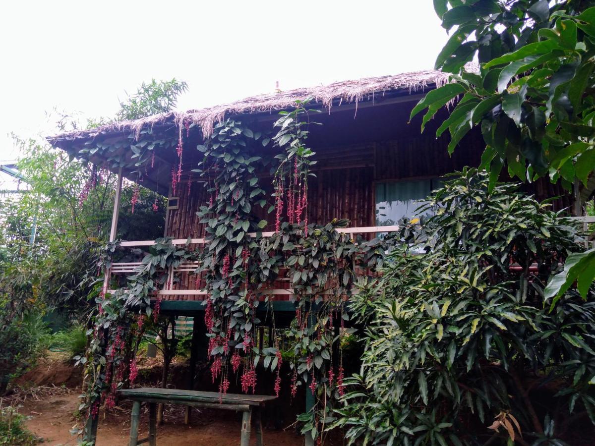 Koomankolly Resort Thirunelly Exterior foto